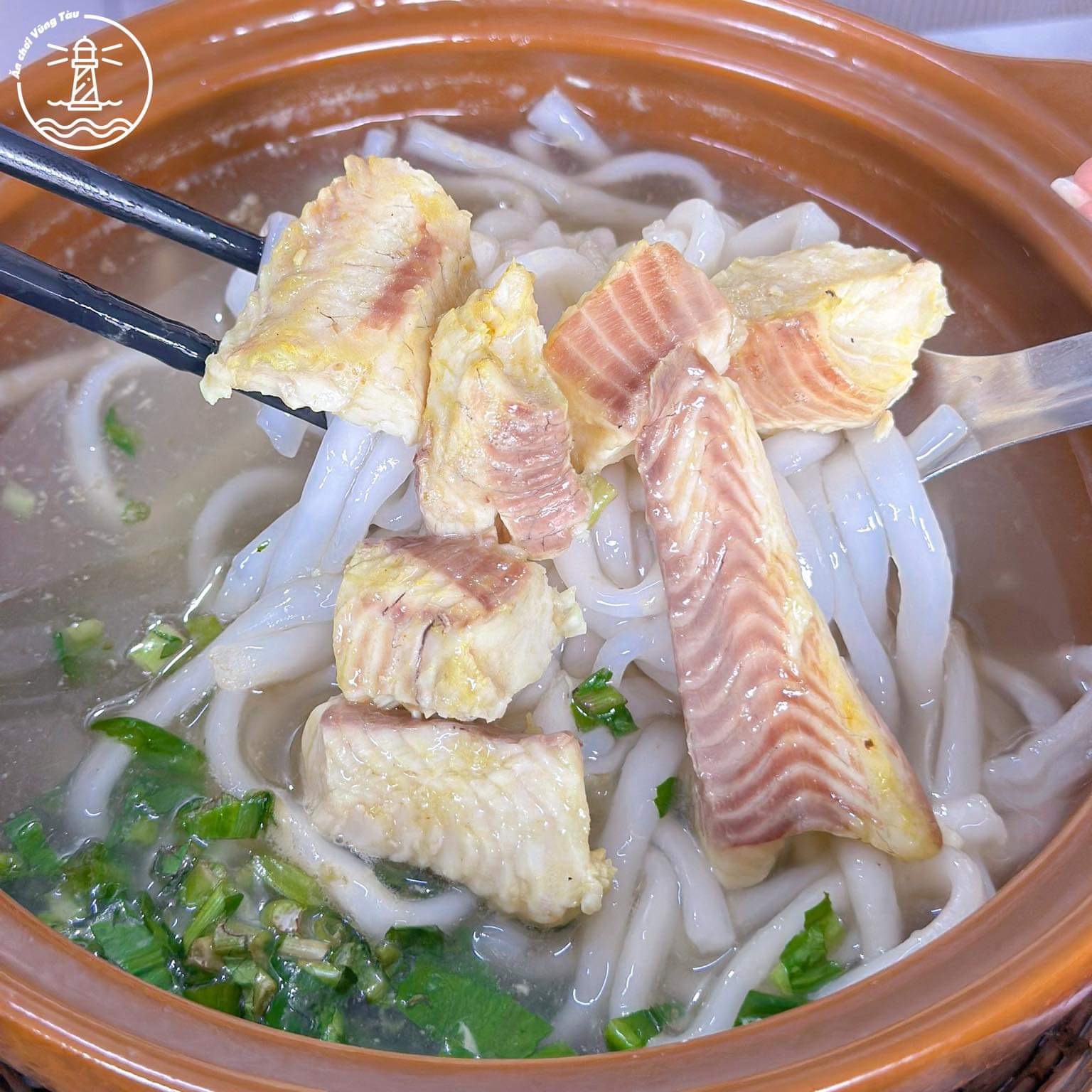BÁNH CANH CÁ LÓC NỒI ĐẤT PHƯƠNG TRANG  - VŨNG TÀU