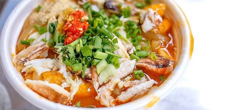 BÁNH CANH CÁ LÓC NỒI ĐẤT PHƯƠNG TRANG  - VŨNG TÀU