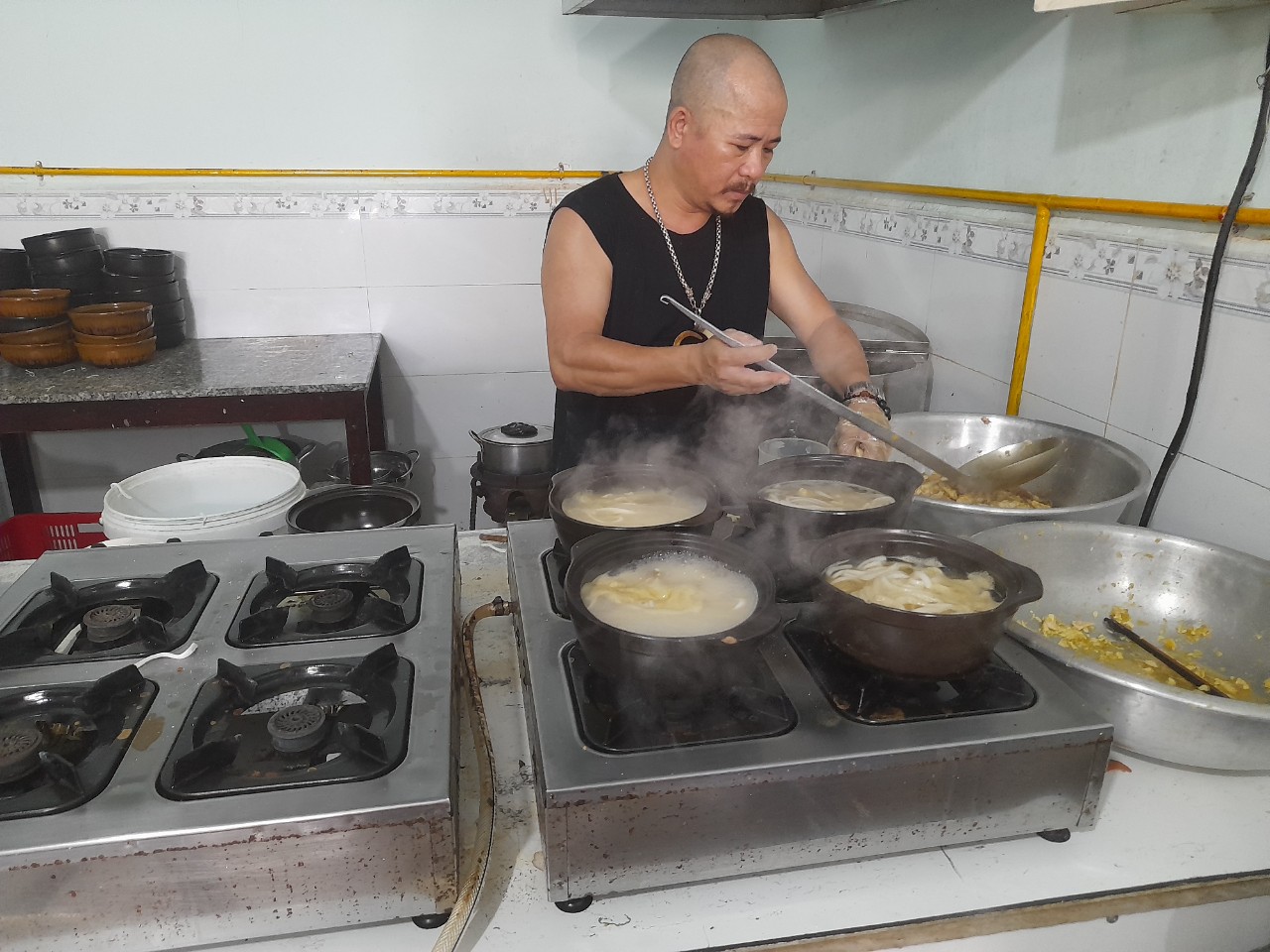 BÁNH CANH CÁ LÓC NỒI ĐẤT PHƯƠNG TRANG  - VŨNG TÀU